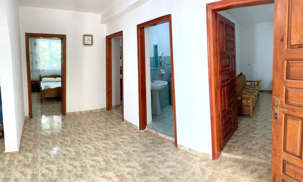 Duka Apts Sarandë Eksteriør billede