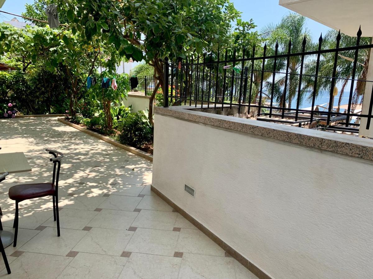 Duka Apts Sarandë Eksteriør billede