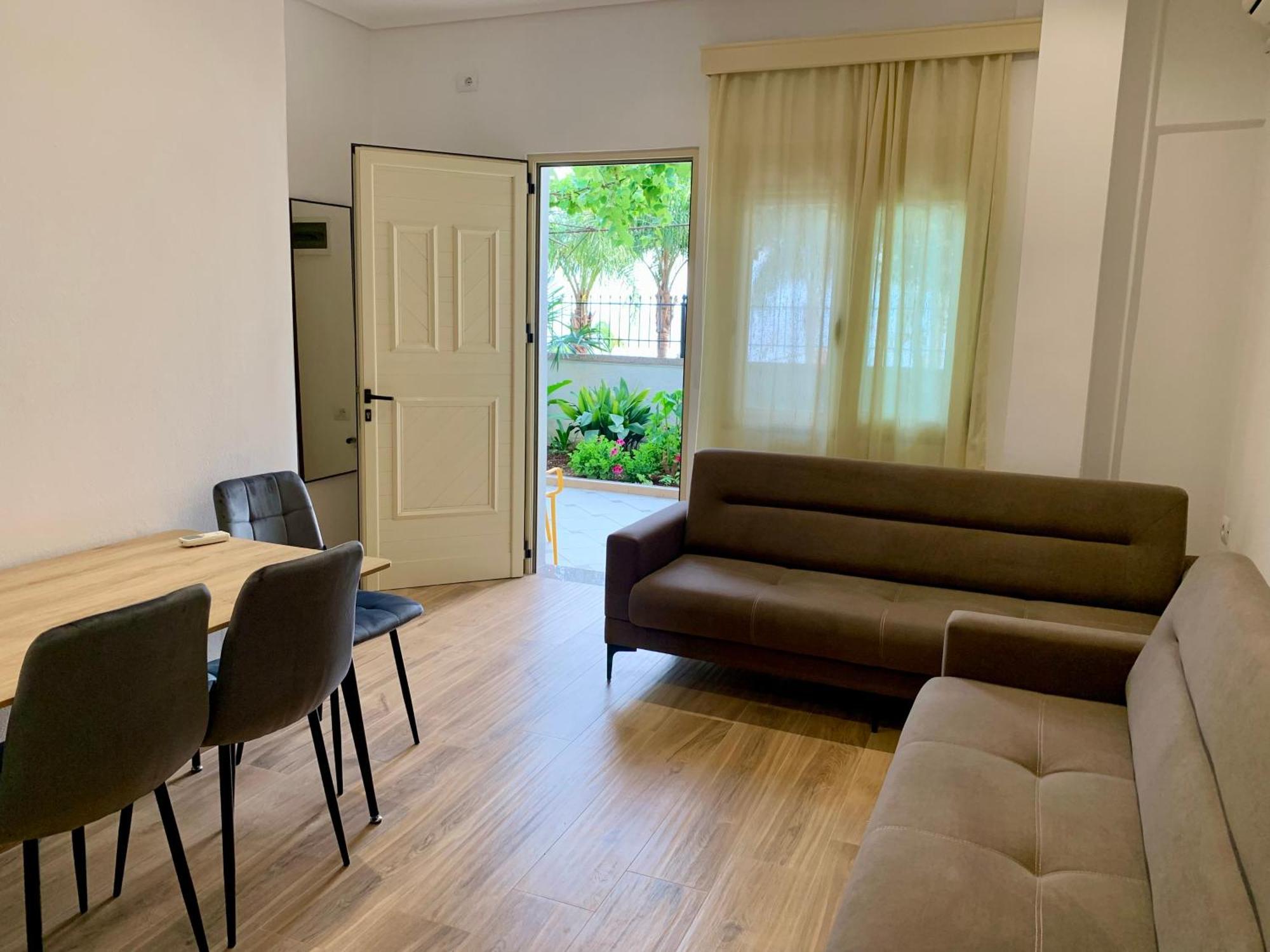 Duka Apts Sarandë Eksteriør billede